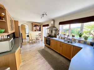 Photo 22- click for photo gallery